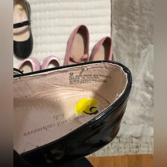 Kids/Toddler Ballet Flats Bundle - Black, Pink, and Glitter Pink size 9 - Picture 9 of 9